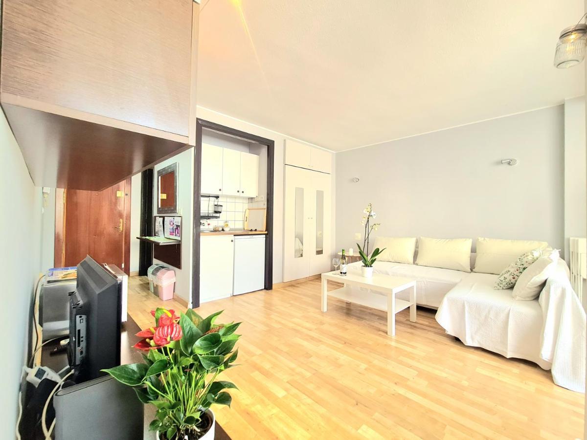 Aa Guest - El Mono De Torre Del Mar Eco Apartment Kültér fotó