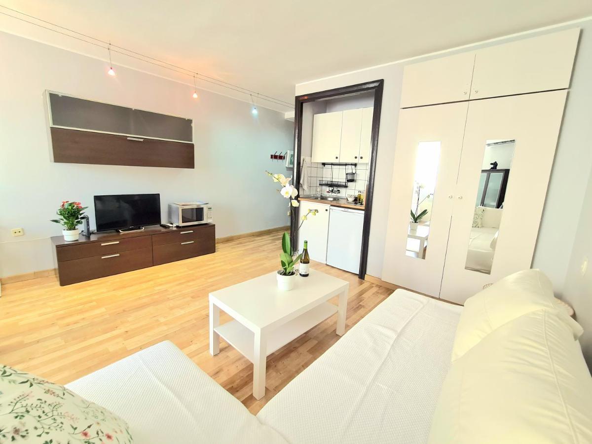 Aa Guest - El Mono De Torre Del Mar Eco Apartment Kültér fotó
